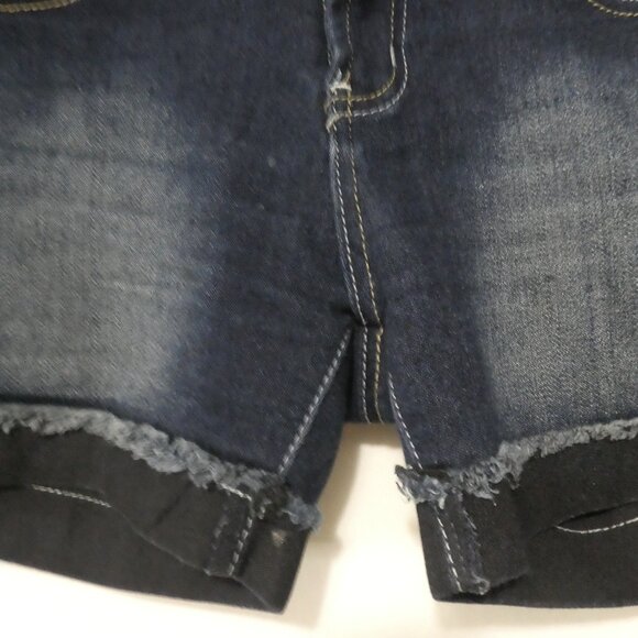 ROXY JEANS | size 26 | Denim Shorts | Rolled Bottom Hem | Stitched Back Pockets - Picture 7 of 14